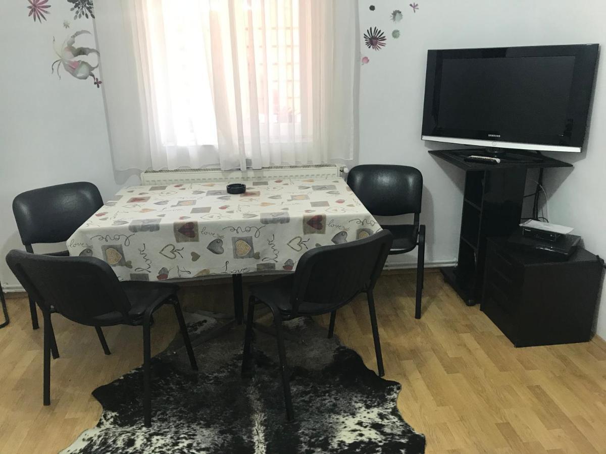 Permissive Villa Kaloşvar Dış mekan fotoğraf